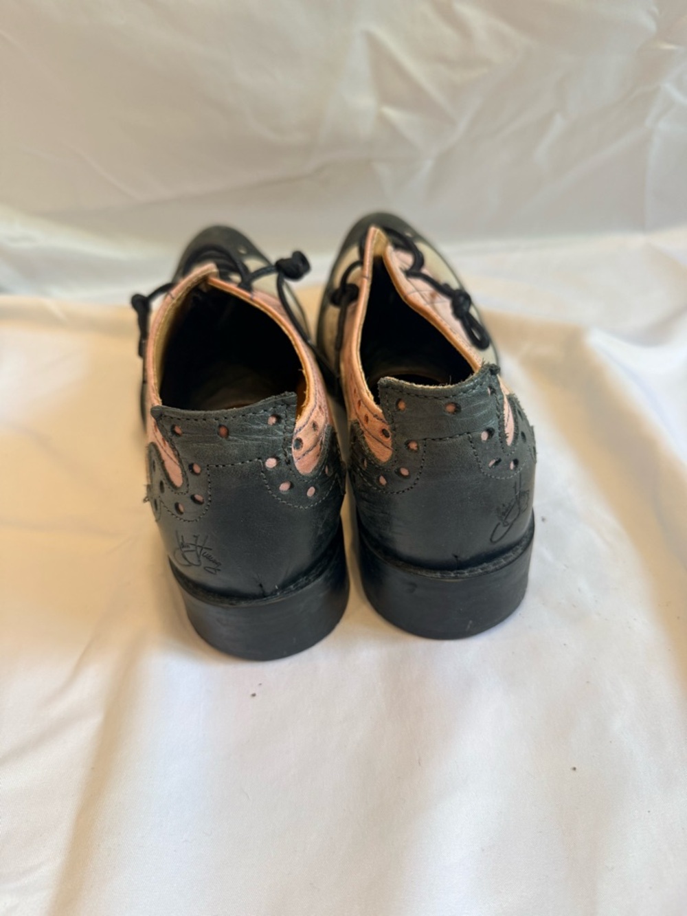 John Fluevog Pink, Cream & Black Wingtip Lace Mules - Picture 3 of 4